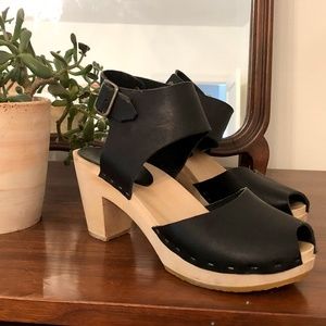 BRYR Miranda peep toe high heel clog size 8 38
